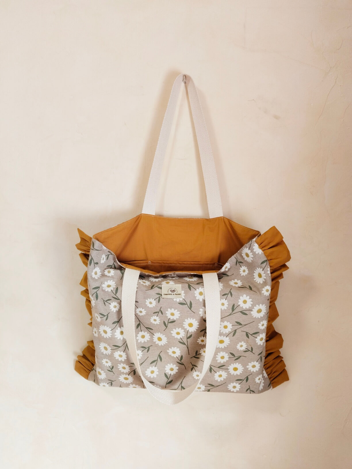 Bolso Tote con Volante "Camile" margaritas - Imagen 3